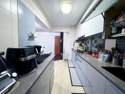 Blk 426C Floral Spring @ Yishun (Yishun), HDB 5 Rooms #579554231